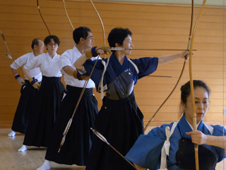 写真：リニューアル記念射会_10